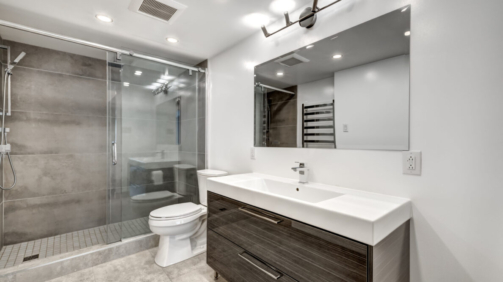 Beautiful,Luxury,Renovated,Apartment,In,An,Apartment,Building,With,Bathroom,